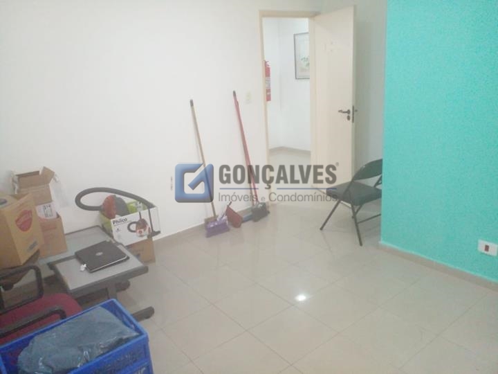 13846, Sala, para aluguel, para alugar, 900,00,Santa Paula, São Caetano do Sul,: A (21)