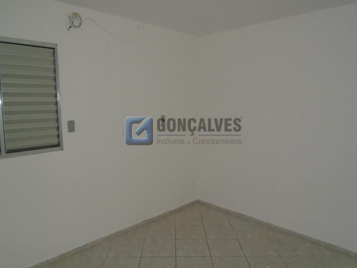 13857, Casa, para aluguel, para alugar, 1.200,00,Assunção, São Bernardo do Campo,2 quartos: A (33)