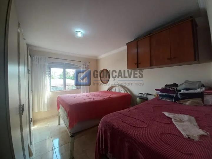 13870, Sobrado, para aluguel, para alugar, 5.000,00,JARDIM SAO LUIZ, São Bernardo do Campo,4 quartos: B (50)