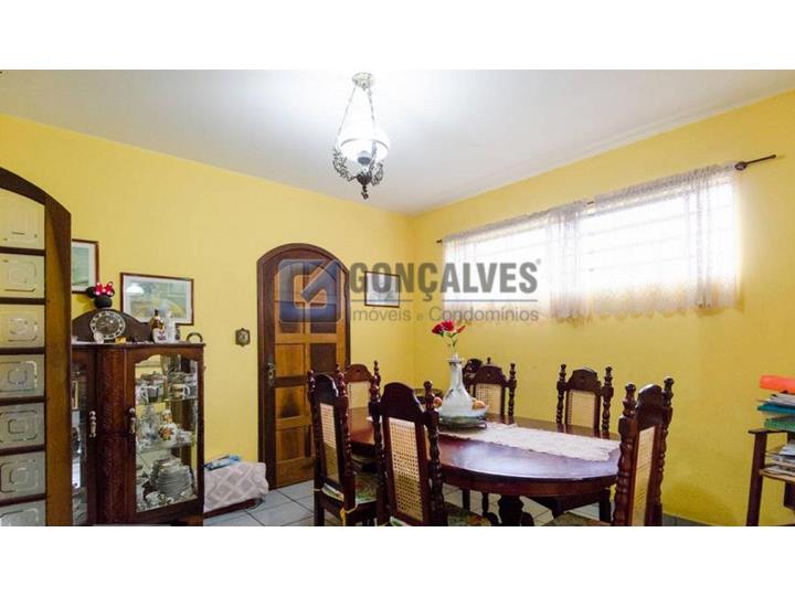 14036, Sobrado, para aluguel, para alugar, 8.900,00,Nova Petrópolis, São Bernardo do Campo,4 quartos: A (62)