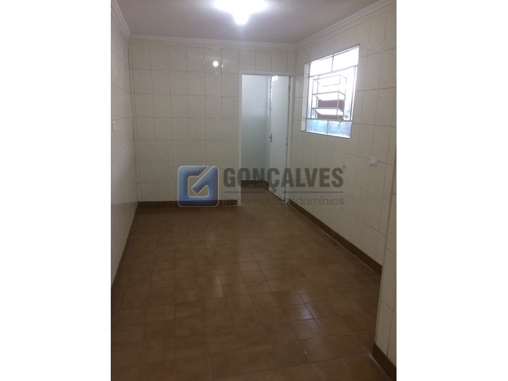 14058, Sobrado, para aluguel, para alugar, 3.200,00,Vila Gilda, Santo André,2 quartos: E (30)