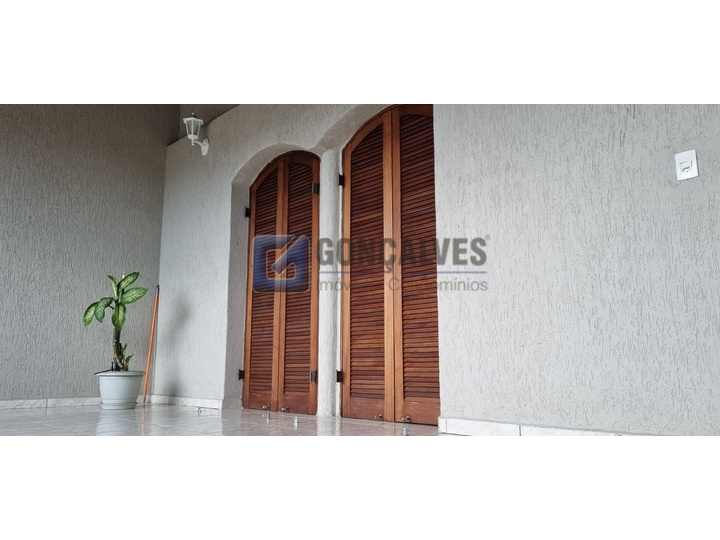 14100, Sobrado, para aluguel, para alugar, 2.700,00,JARDIM STELA, Santo André,3 quartos: B (35)