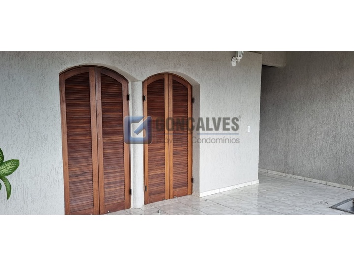14100, Sobrado, para aluguel, para alugar, 2.700,00,JARDIM STELA, Santo André,3 quartos: B (36)