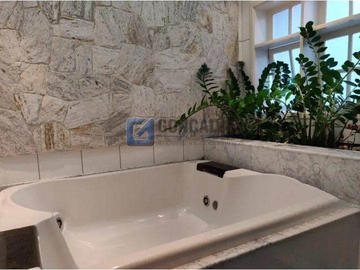 14135, Sobrado, para aluguel, para alugar, 7.000,00,Rudge Ramos, São Bernardo do Campo,4 quartos: C (31)