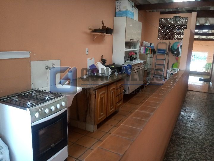 14167, Casa, para aluguel, para alugar, 5.900,00,Vila Palmares, Santo André,4 quartos: F131440D