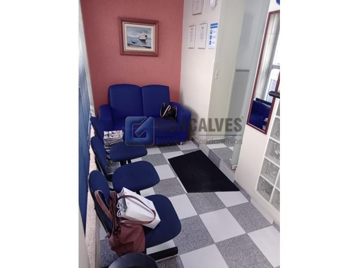 14256, Casa, para aluguel, para alugar, 8.000,00,Santo Antônio, São Caetano do Sul,3 quartos: A (40)