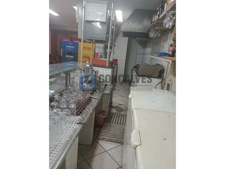 14331, Salão, para aluguel, para alugar, 5.000,00,Santo Antônio, São Caetano do Sul,: D (31)