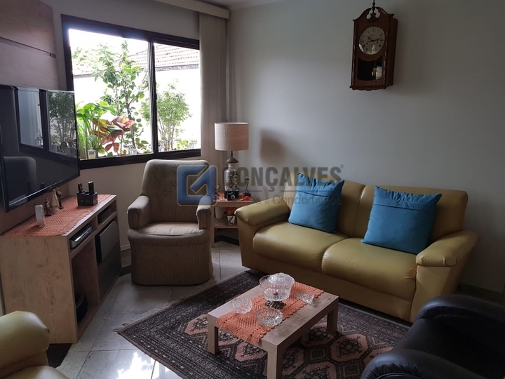 1435, Apartamento, à venda, à venda, 750.000,00,Cerâmica, São Caetano do Sul,2 quartos: A (20)