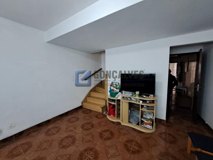 14390, Sobrado, para aluguel, para alugar, 4.000,00,Nova Petrópolis, São Bernardo do Campo,3 quartos: A (52)