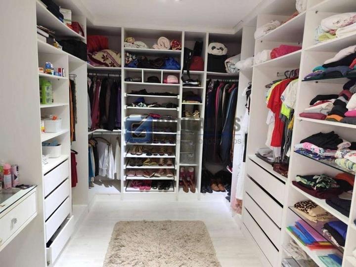 14525, Casa, para aluguel, para alugar, 10.000,00,Vila Scarpelli, Santo André,3 quartos: B (32)