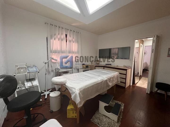 14556, Sobrado, para aluguel, para alugar, 3.700,00,Anchieta, São Bernardo do Campo,3 quartos: B (21)