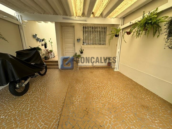 14558, Sobrado, para aluguel, para alugar, 2.500,00,Dos Casa, São Bernardo do Campo,2 quartos: A (30)