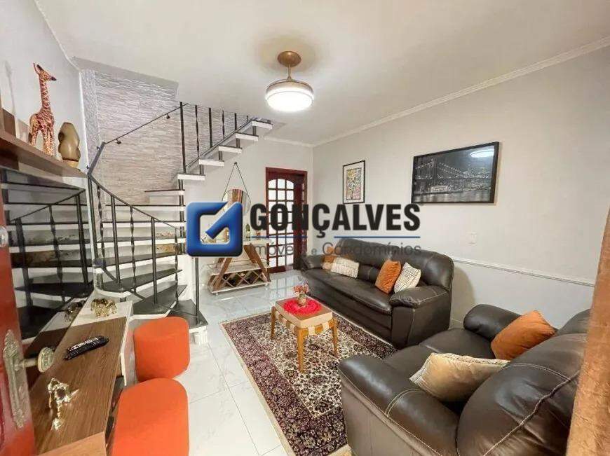 14562, Sobrado, para aluguel, para alugar, 4.500,00,Vila Bastos, Santo André,2 quartos: 