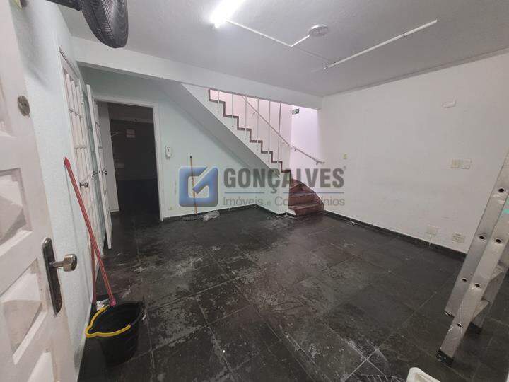 14574, Sobrado, para aluguel, para alugar, 4.000,00,Rudge Ramos, São Bernardo do Campo,2 quartos: A (23)