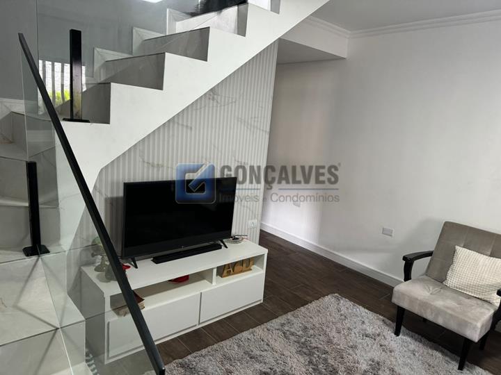 14653, Sobrado, para aluguel, para alugar, 3.500,00,Vila das Valsas, São Bernardo do Campo,3 quartos: A (52)