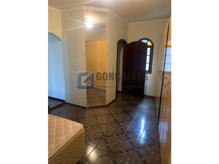 14657, Sobrado, para aluguel, para alugar, 3.800,00,Jardim Las Vegas, Santo André,3 quartos: B (21)