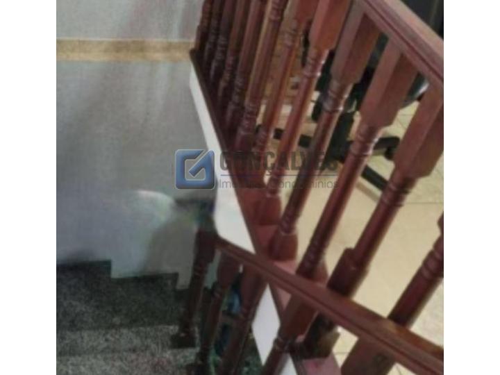 14664, Sobrado, para aluguel, para alugar, 2.500,00,Jardim Aclimação, Santo André,3 quartos: A (32)