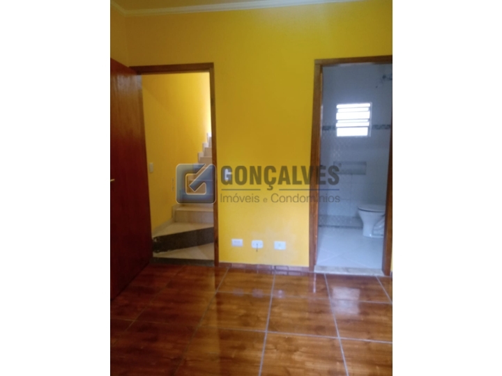 14672, Sobrado, para aluguel, para alugar, 2.600,00,Jardim Las Vegas, Santo André,3 quartos: B (36)