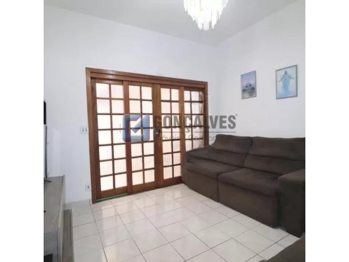 14676, Sobrado, para aluguel, para alugar, 3.200,00,Vila Eldízia, Santo André,5 quartos: A (36)