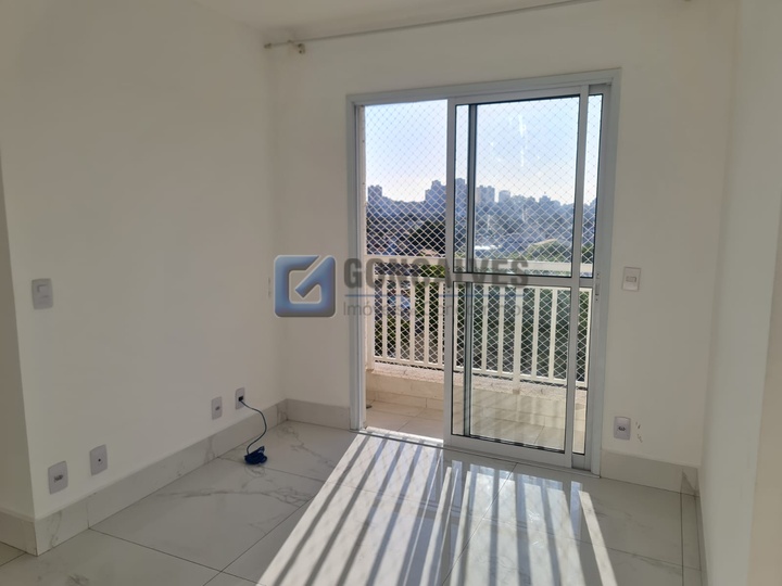 14692, Apartamento, para aluguel, para alugar, 2.300,00,Santa Terezinha, Santo André,2 quartos: A (51)