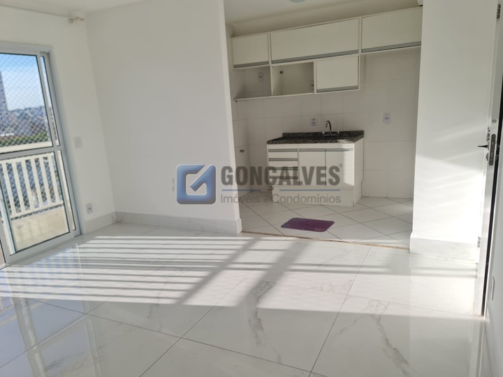 14692, Apartamento, para aluguel, para alugar, 2.300,00,Santa Terezinha, Santo André,2 quartos: A (53)