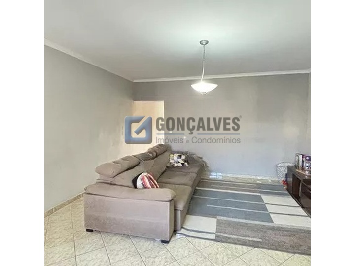 14704, Sobrado, para aluguel, para alugar, 5.300,00,Vila Curuçá, Santo André,3 quartos: A (41)