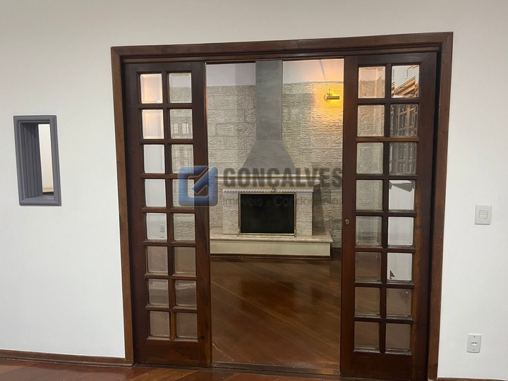 14710, Casa, para aluguel, para alugar, 6.700,00,Osvaldo Cruz, São Caetano do Sul,2 quartos: A (42)