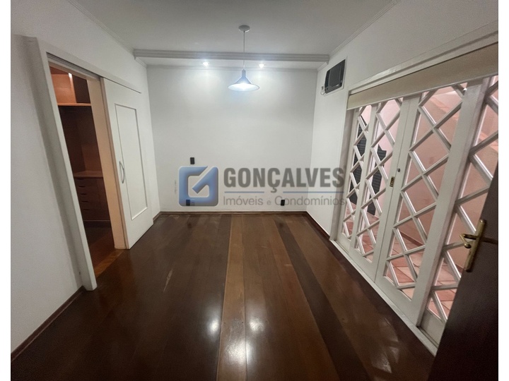 14710, Casa, para aluguel, para alugar, 6.700,00,Osvaldo Cruz, São Caetano do Sul,2 quartos: B (30)