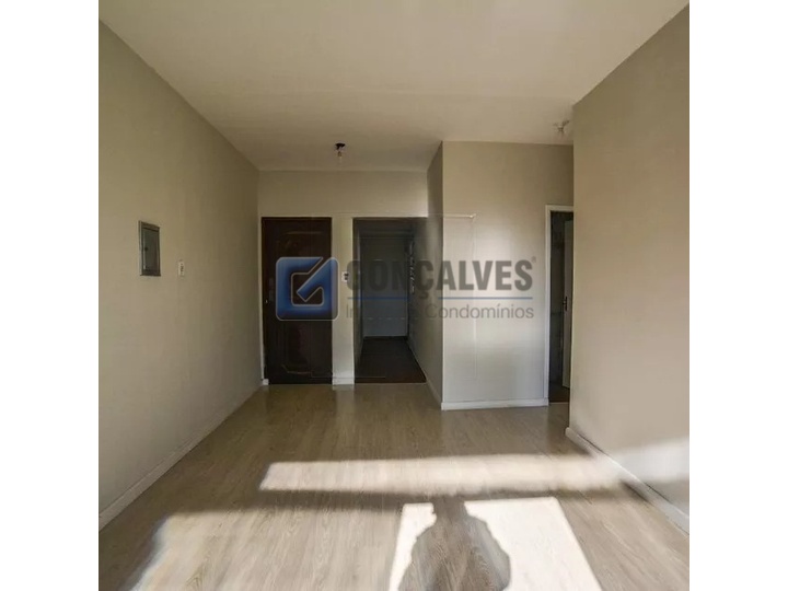 14718, Sobrado, para aluguel, para alugar, 2.200,00,VILA APIAI, Santo André,2 quartos: A (31)