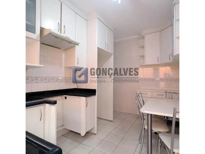 14724, Sobrado, para aluguel, para alugar, 3.200,00,Jardim Utinga, Santo André,3 quartos: A (51)