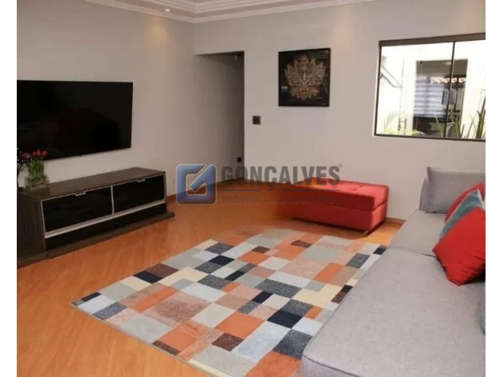14740, Sobrado, para aluguel, para alugar, 5.500,00,Jardim Las Vegas, Santo André,3 quartos: A (31)