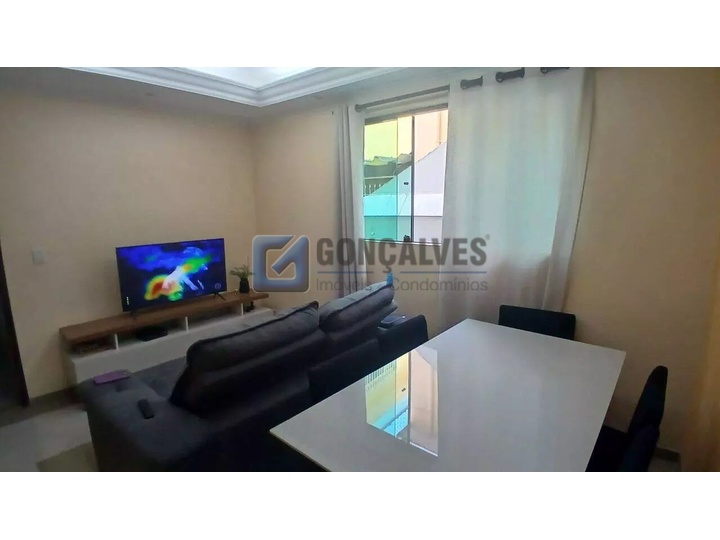 14742, Sobrado, para aluguel, para alugar, 2.600,00,Vila Lucinda, Santo André,2 quartos: A (32)