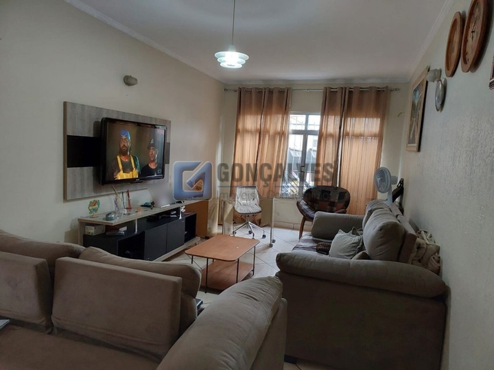 14757, Sobrado, para aluguel, para alugar, 4.200,00,Assunção, São Bernardo do Campo,3 quartos: A (32)