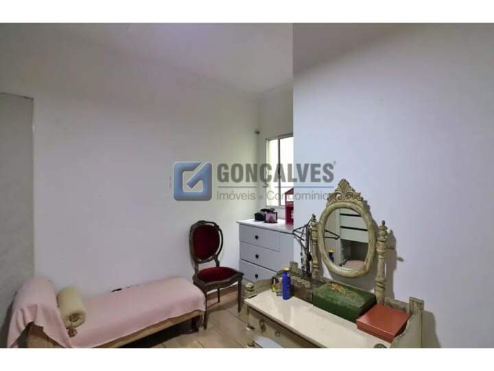 14775, Sobrado, para aluguel, para alugar, 4.500,00,Nova Petrópolis, São Bernardo do Campo,3 quartos: A (40)