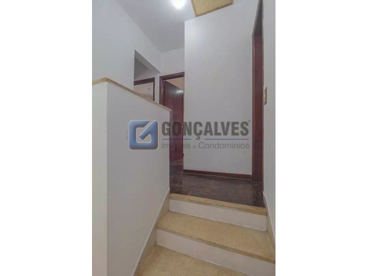 14808, Sobrado, para aluguel, para alugar, 3.500,00,Campestre, Santo André,3 quartos: A (81)