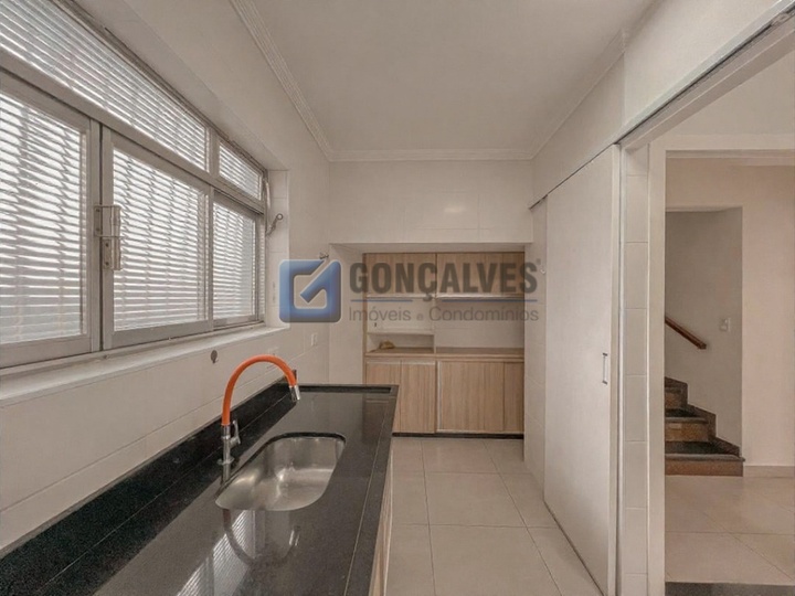 14810, Sobrado, para aluguel, para alugar, 7.000,00,Jardim, Santo André,3 quartos: D (40)