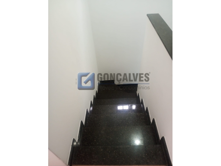 14880, Sobrado, para aluguel, para alugar, 3.200,00,Jardim Las Vegas, Santo André,3 quartos: A (24)