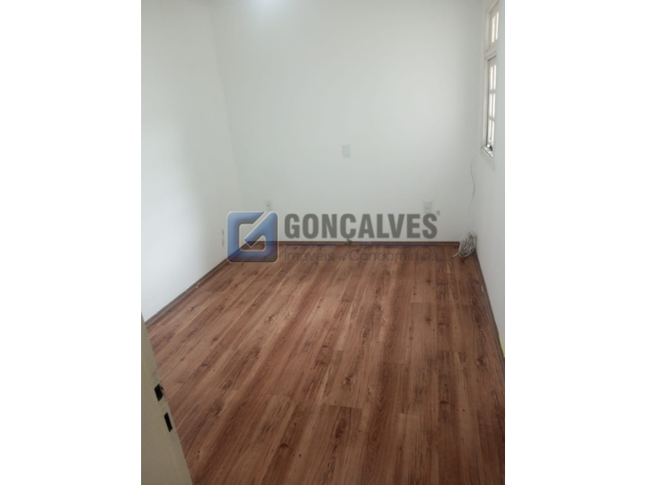 14880, Sobrado, para aluguel, para alugar, 3.200,00,Jardim Las Vegas, Santo André,3 quartos: B (40)