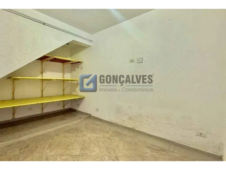 14889, Casa, para aluguel, para alugar, 4.500,00,Rudge Ramos, São Bernardo do Campo,2 quartos: B (50)