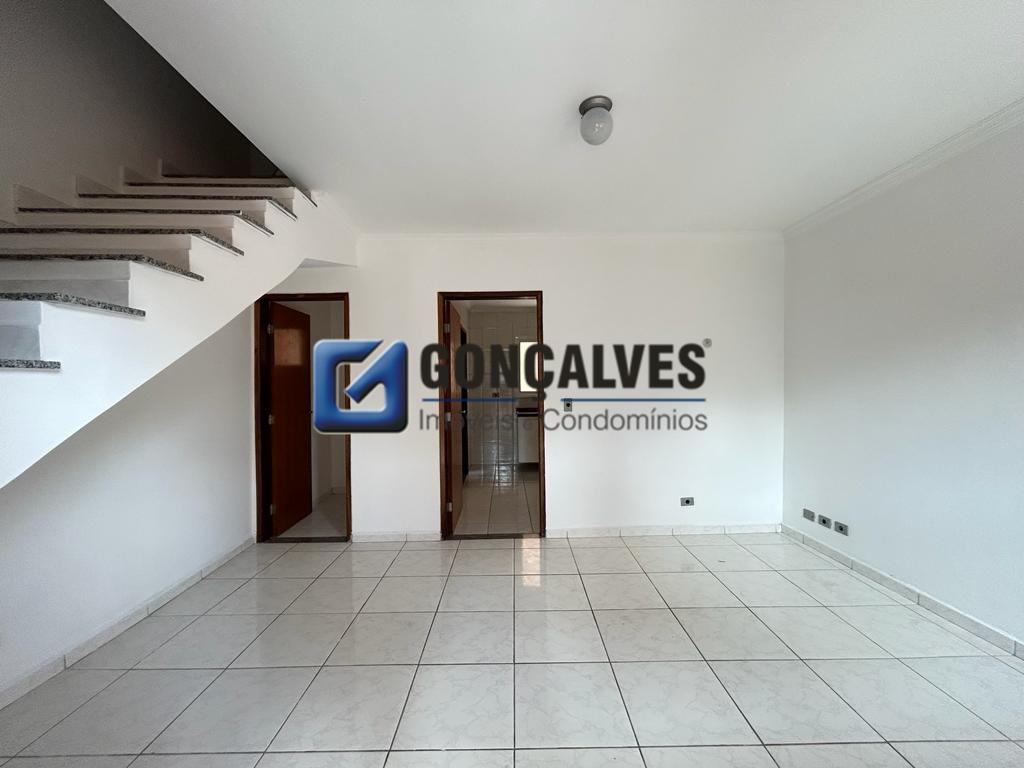 14924, Sobrado, para aluguel, para alugar, 2.400,00,VILA CURUCA, Santo André,2 quartos: 