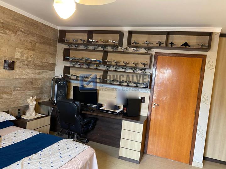 2091, Sobrado, à venda, à venda, 1.600.000,00,Nova Petrópolis, São Bernardo do Campo,3 quartos: B (40)