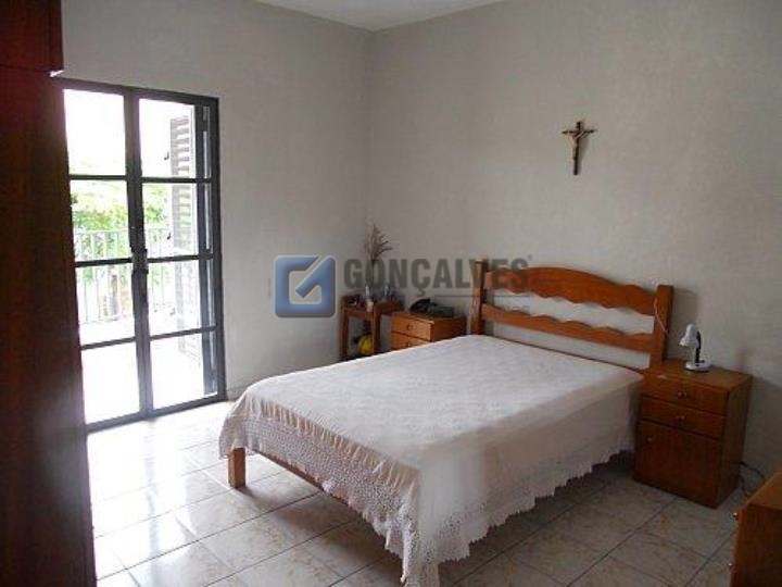 2100, Sobrado, à venda, à venda, 692.000,00,FUNDACAO, São Caetano do Sul,2 quartos: B (33)