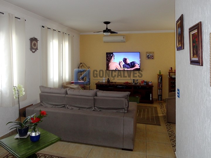 279, Sobrado, à venda, à venda, 800.000,00,Nova Petrópolis, São Bernardo do Campo,3 quartos: A (50)