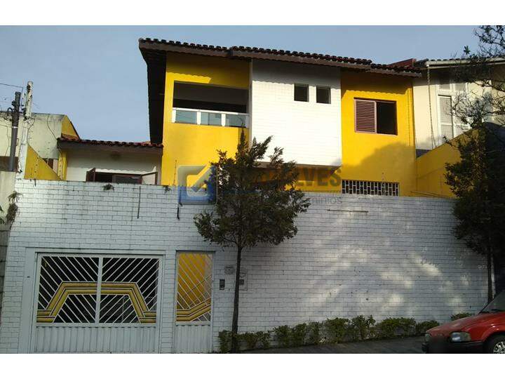 305, Sobrado, à venda, à venda, 1.450.000,00,Nova Petrópolis, São Bernardo do Campo,3 quartos: A (15)