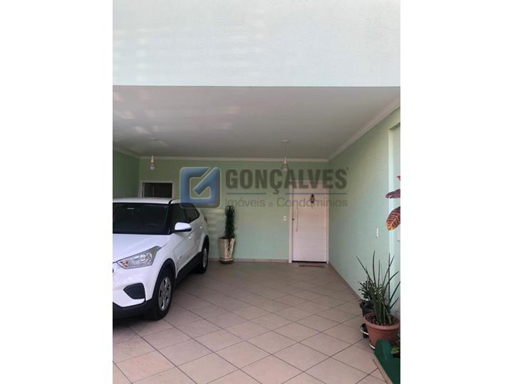 3992, Sobrado, à venda, à venda, 1.300.000,00,Nova Petrópolis, São Bernardo do Campo,3 quartos: A (26)