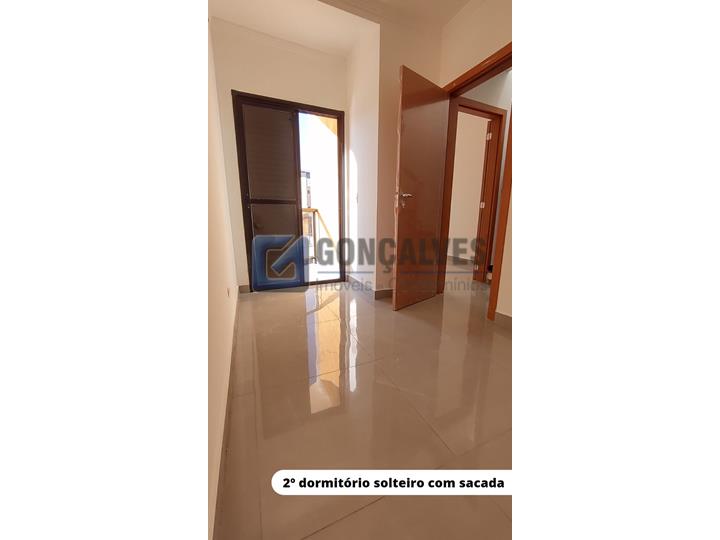 4683, Sobrado, à venda, à venda, 697.000,00,Vila Curuçá, Santo André,3 quartos: B (31)