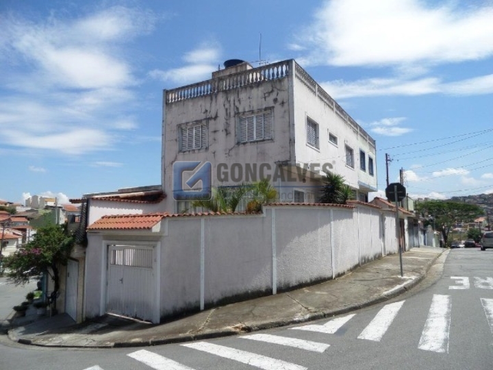 4792, Sobrado, à venda, à venda, 650.000,00,Jardim Santo Alberto, Santo André,6 quartos: 02