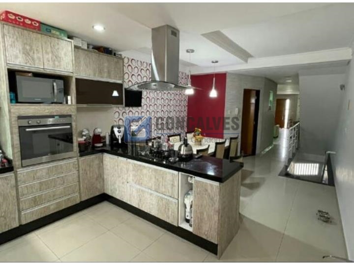 4795, Sobrado, à venda, à venda, 1.350.000,00,VILA ASSUNCAO, Santo André,3 quartos: D (32)