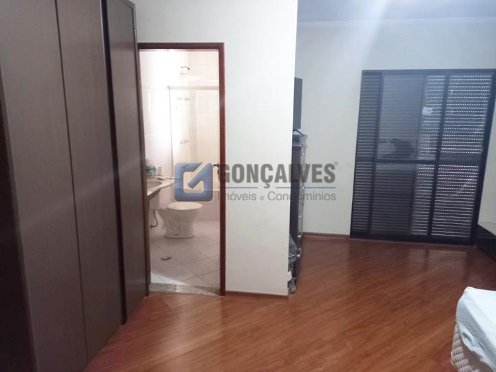 518, Sobrado, à venda, à venda, 650.000,00,Nova Petrópolis, São Bernardo do Campo,3 quartos: B (21)