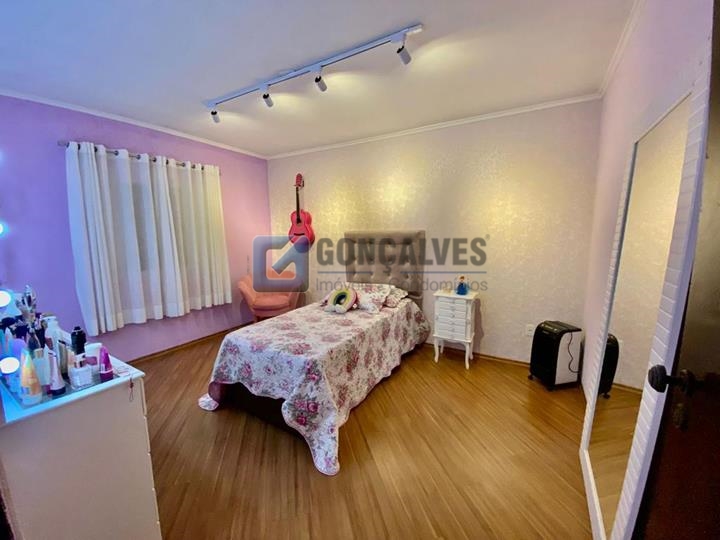 5366, Sobrado, à venda, à venda, 692.000,00,Jardim do Estádio, Santo André,4 quartos: B (21)